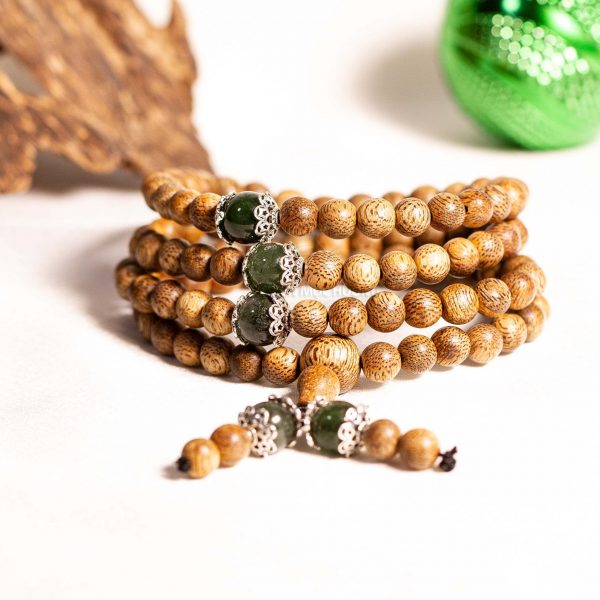 Vòng tay Trầm Hương 108 Ngọc Lam Bảo